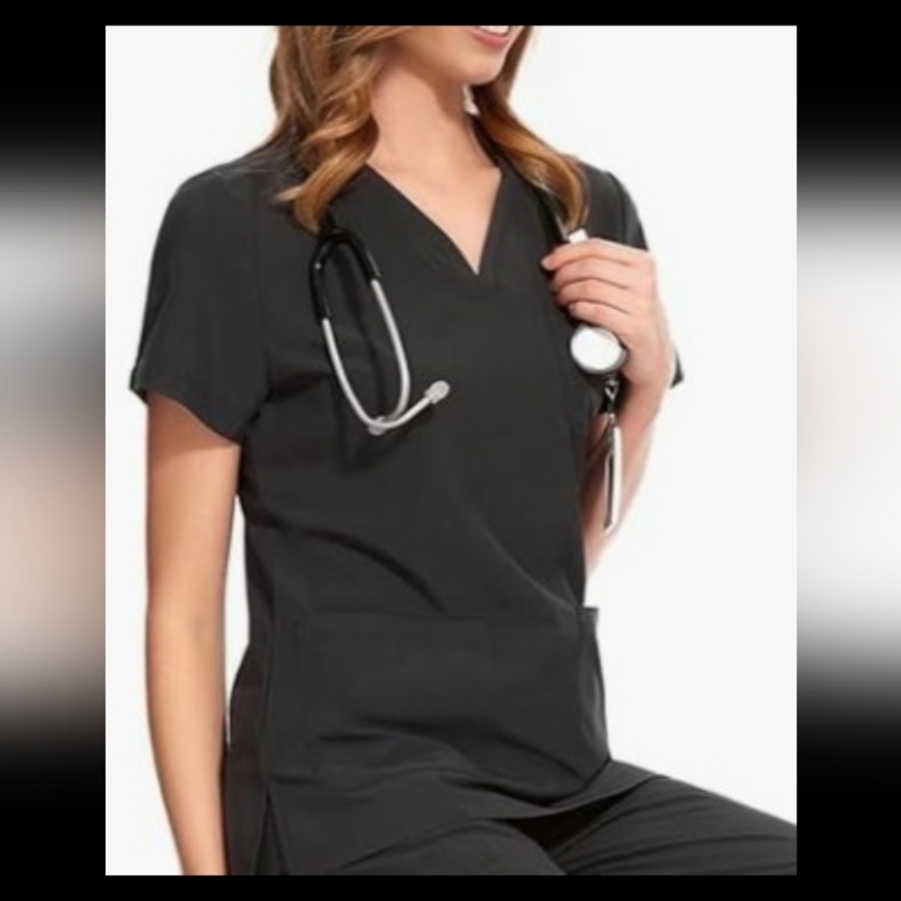 COZYFIT  5 Pocket !! Scrub Top Women's Soft Stretch V-Neck Black Size Sm NWT